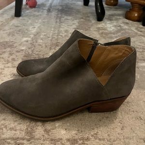 Lucky brand gray boots.